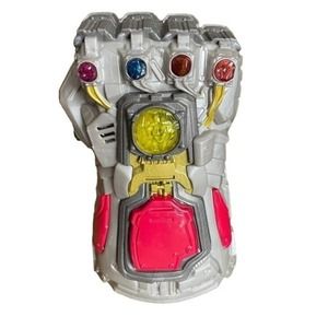 Marvel Avengers Electronic Gauntlet Endgame Hasbro Thanos Halloween Hand Toy
